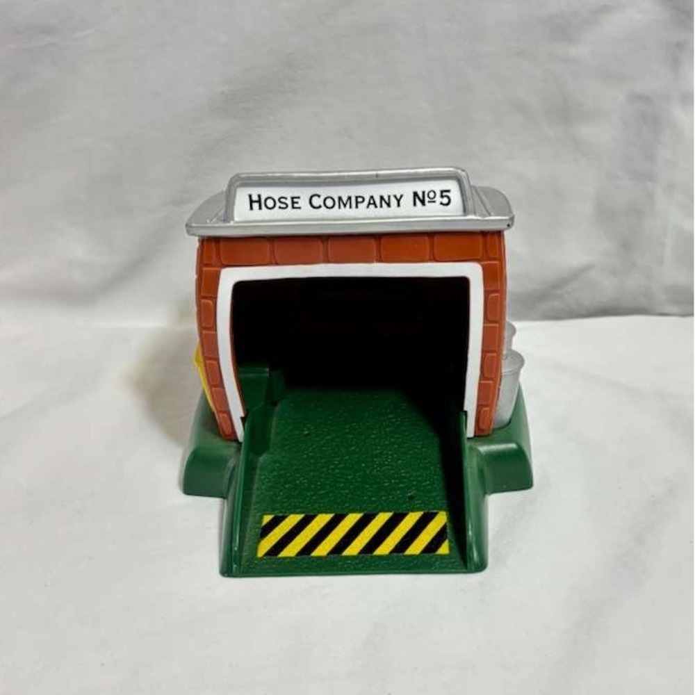 Thomas the Tank Engine and friends hose‎ Company N0 5 Train shed